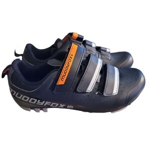 Muddyfox MTB100 Youth/Woman's cycling shoe - 5/5.5.          U